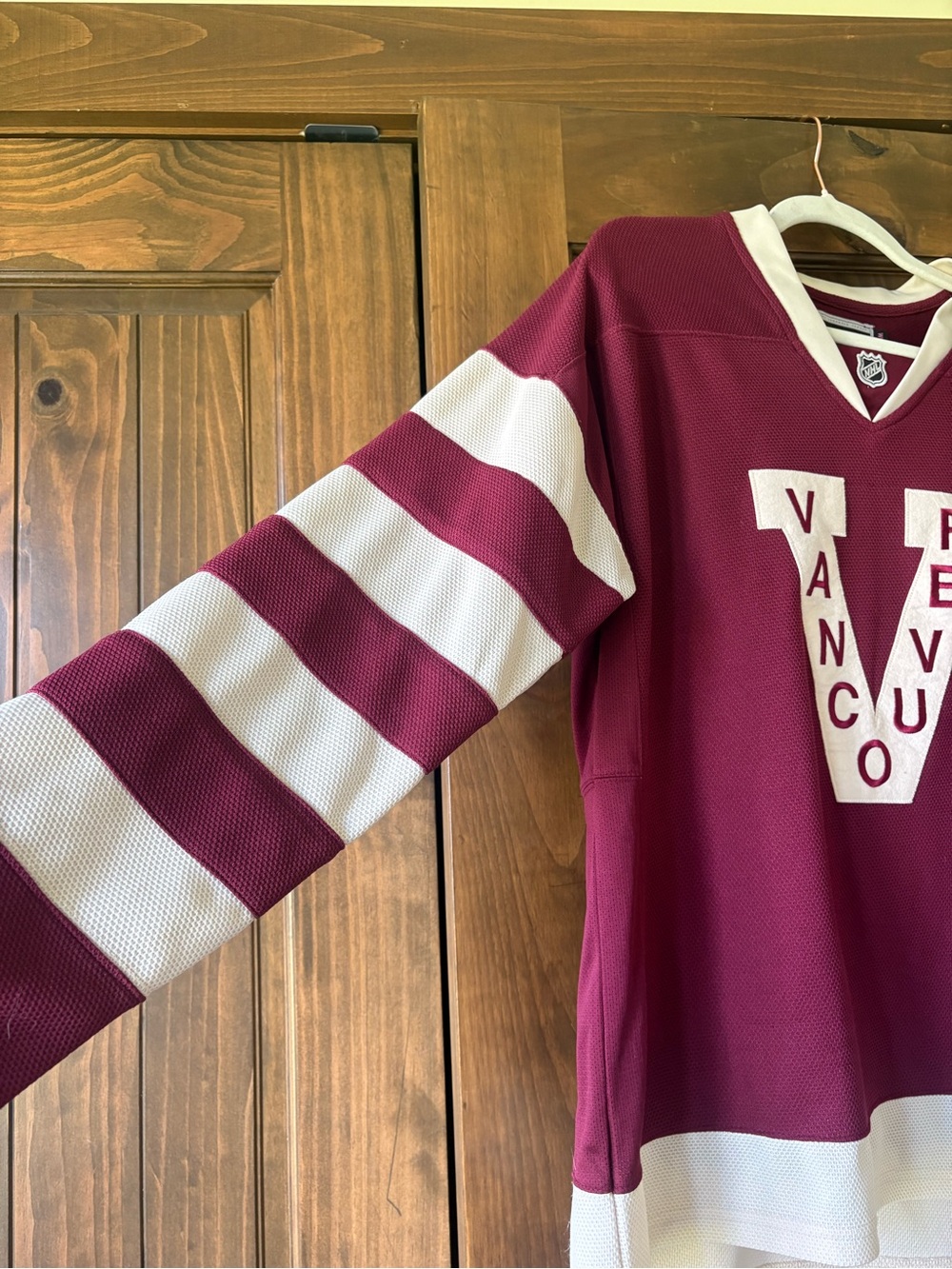 Reebok Premier Vancouver Millionnaires Jersey - Picture 3 of 7